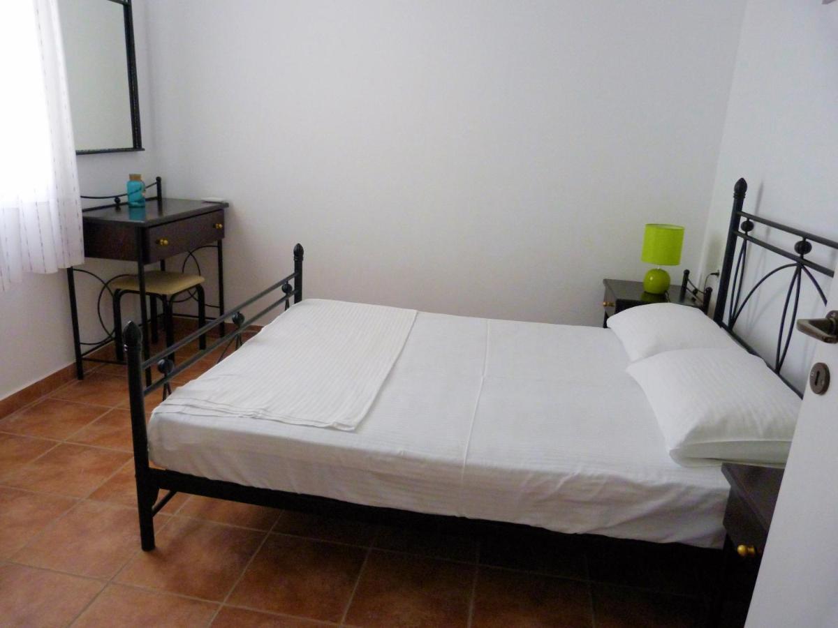 Ioli Apartments Alopronia Zewnętrze zdjęcie