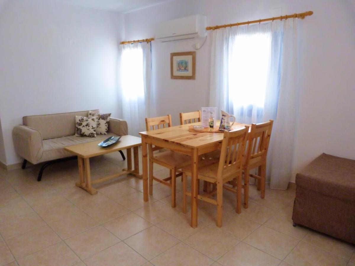 Ioli Apartments Alopronia Zewnętrze zdjęcie