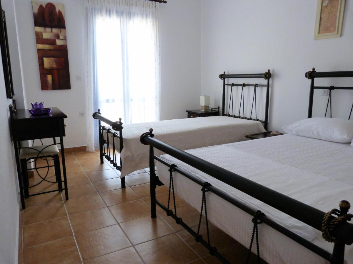 Ioli Apartments Alopronia Zewnętrze zdjęcie