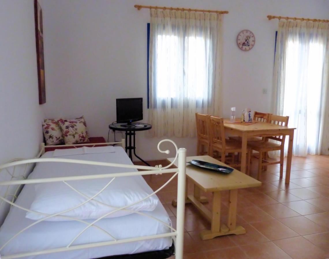 Ioli Apartments Alopronia Zewnętrze zdjęcie